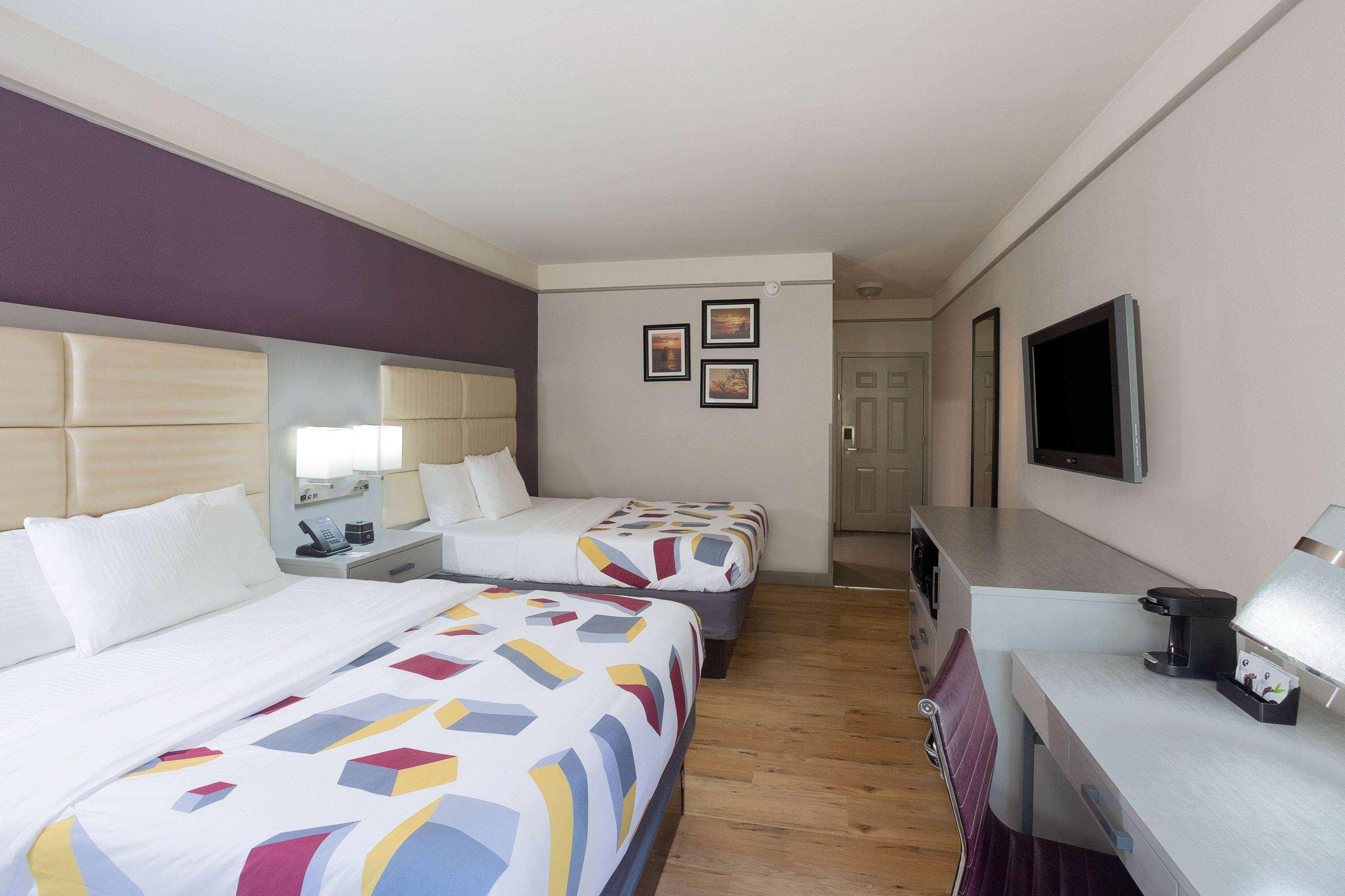 La Quinta By Wyndham Mobile - Daphne Hotel Buitenkant foto
